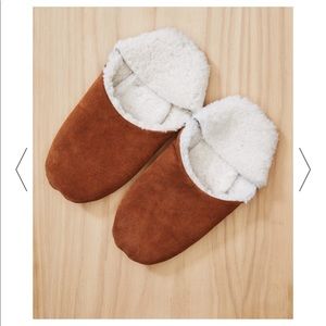 Jenni Kayne Suede moroccan slipper